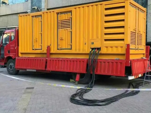 高坪如何确定水冷式机油散热器密封件的规格型号？